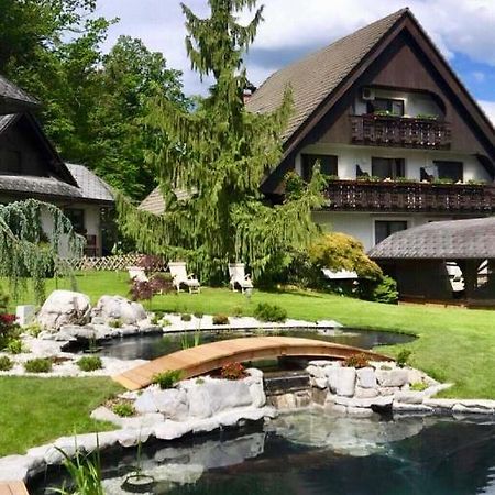 Alp Pension Bled Bagian luar foto