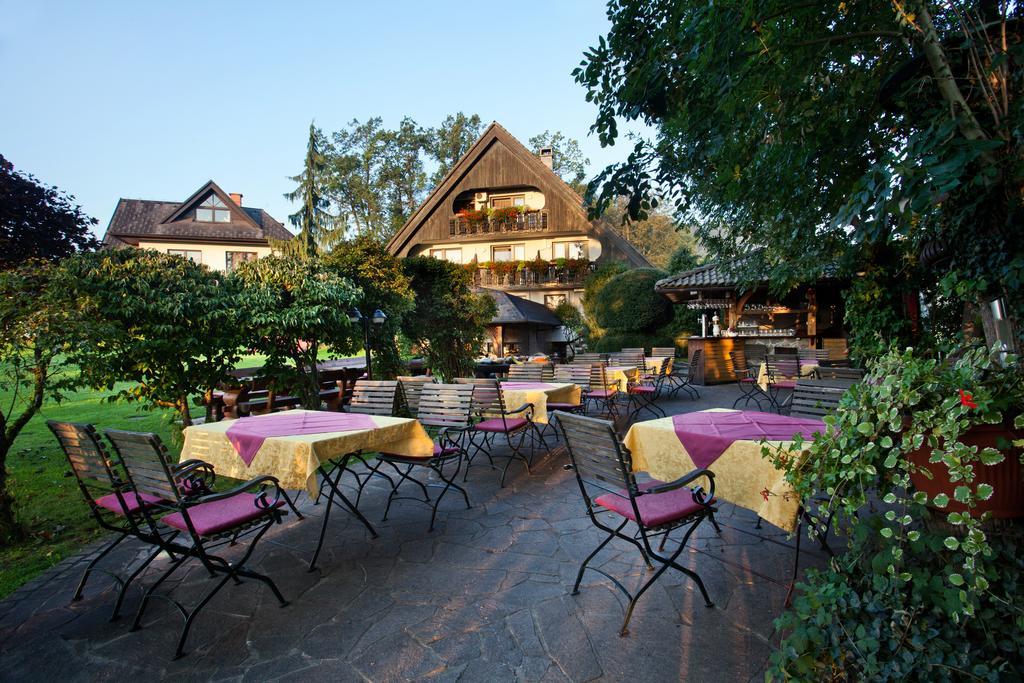 Alp Pension Bled Bagian luar foto