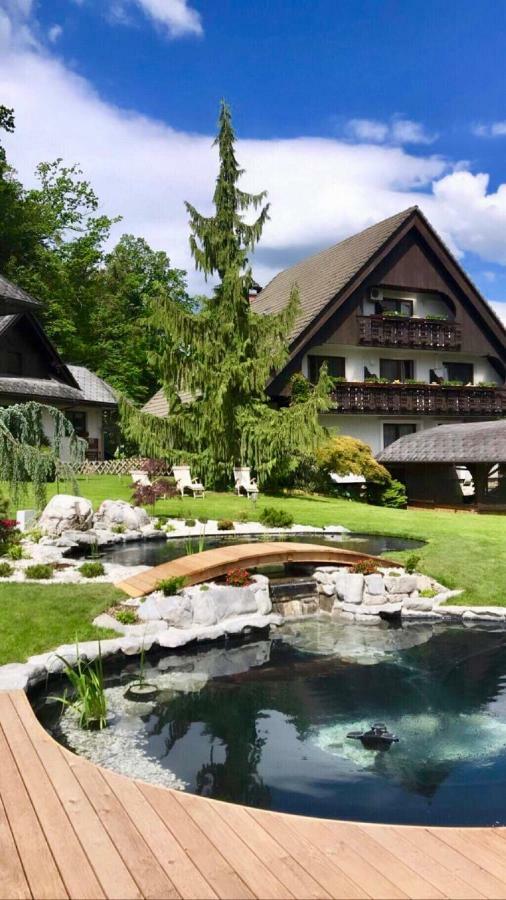 Alp Pension Bled Bagian luar foto