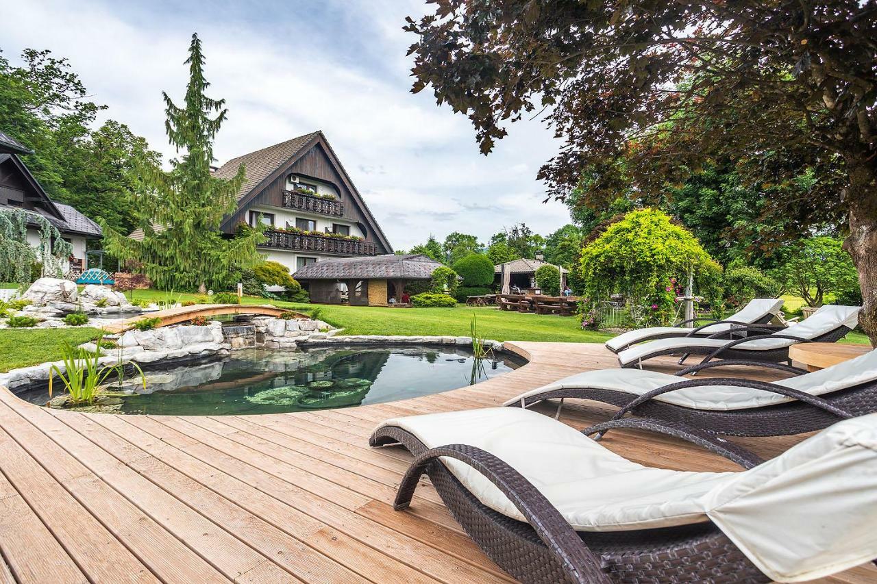 Alp Pension Bled Bagian luar foto